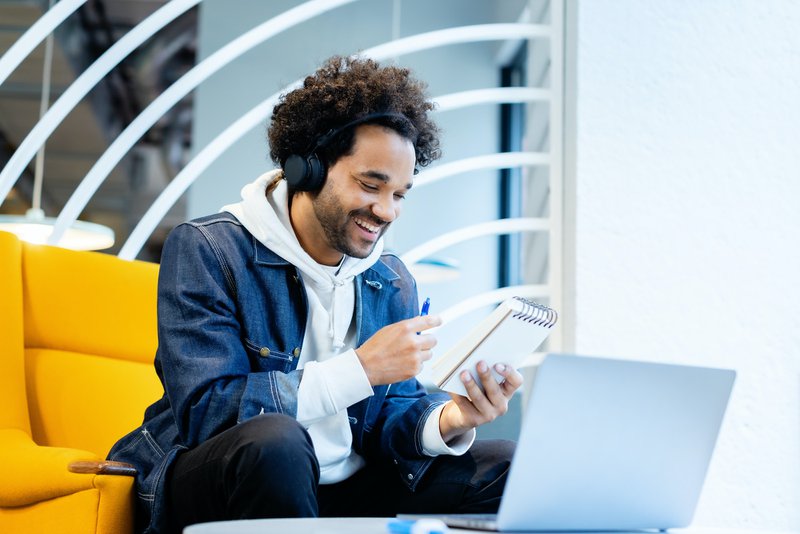 Maximize Startup Growth with a Freelance Product Designer 2 Freelance Designer