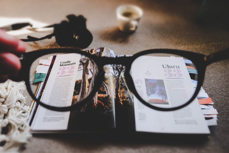 Demystifying the Role of a UX Researcher in Product Success 3 clear vision