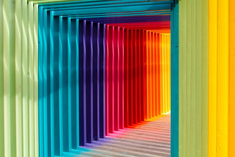 Boosting Startup Growth: The Key Role of a Brand Designer 2 compelling visuals