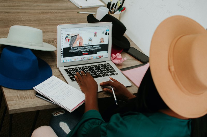 Find Illustrators Perfect For Your Project: Top Sites in 2023 10 hire freelancer