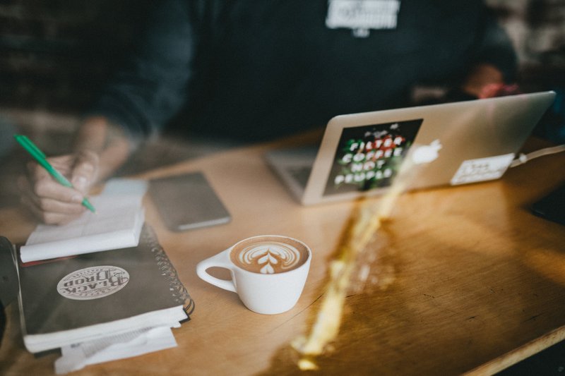 6 profitable graphic design niches for freelancers in 2023 2 graphic design niches productivity
