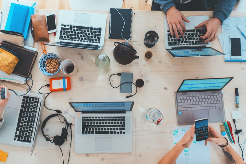 Custom Web Designing in 2024 - What You Need to Know! 3 custom web designing agency