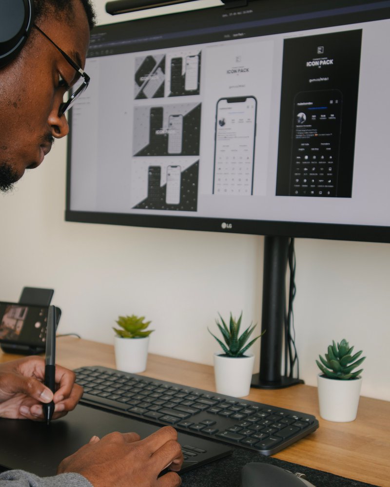 Best Figma Plugins That Help Make Designers' Lives Easier in 2022 3 Designer working to remove background on an image