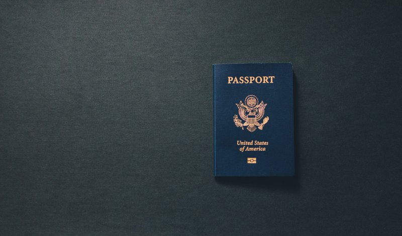 How to Pay Designers Abroad Safely: Avoid Fraud, Scams and Fees 2 unsplash image eafe9c512b3d52a33a01bc09372bb9c3 800