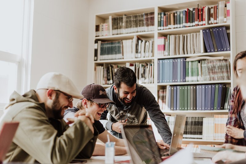 Boosting Startup Growth: The Key Role of a Brand Designer 1 Startup Growth Unleashed: The Brand Designer's Blueprint